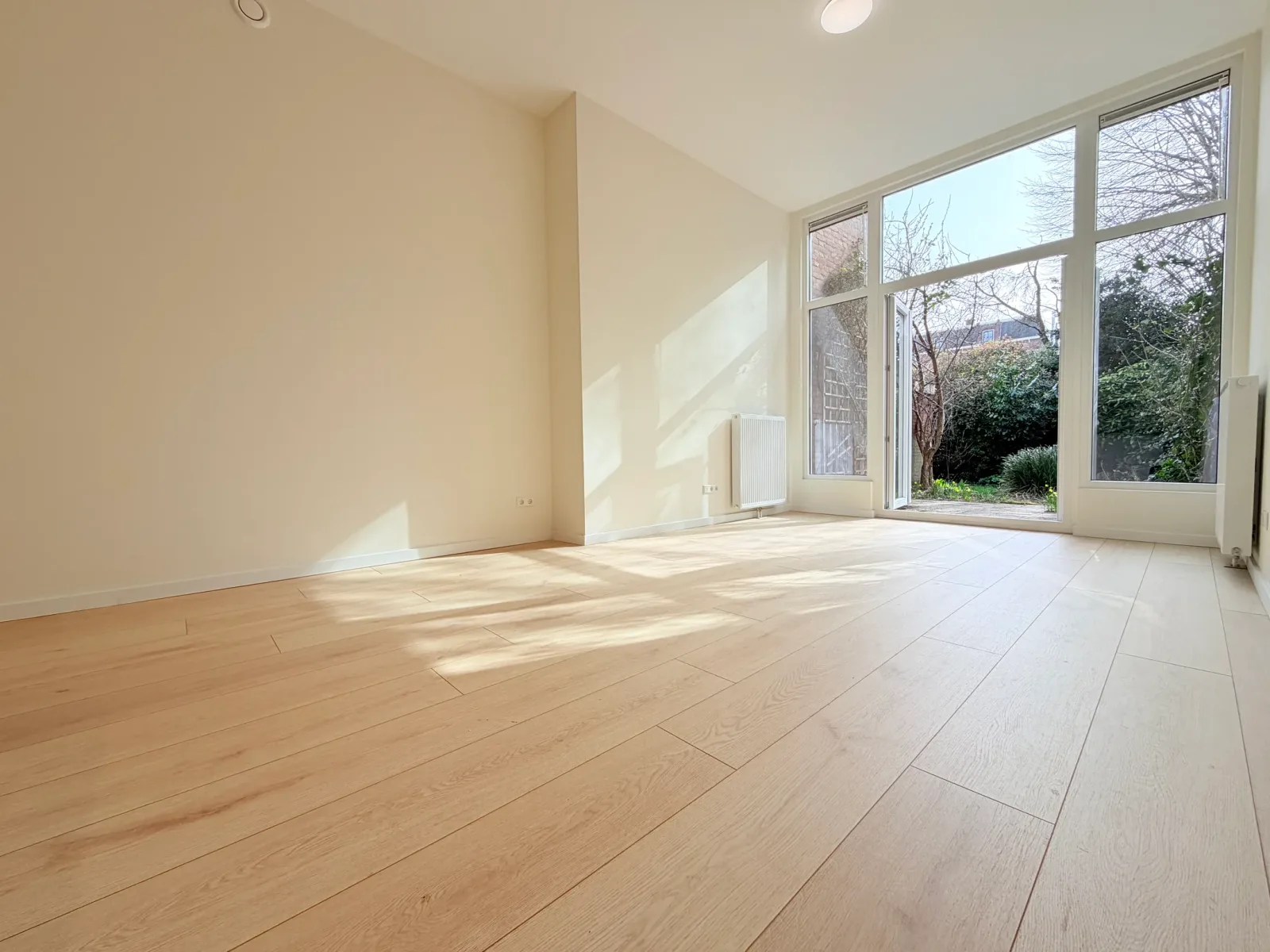 Vastgoedfotografie Groot Hertoginnelaan – gerenoveerd appartement in Duinoord, Den Haag